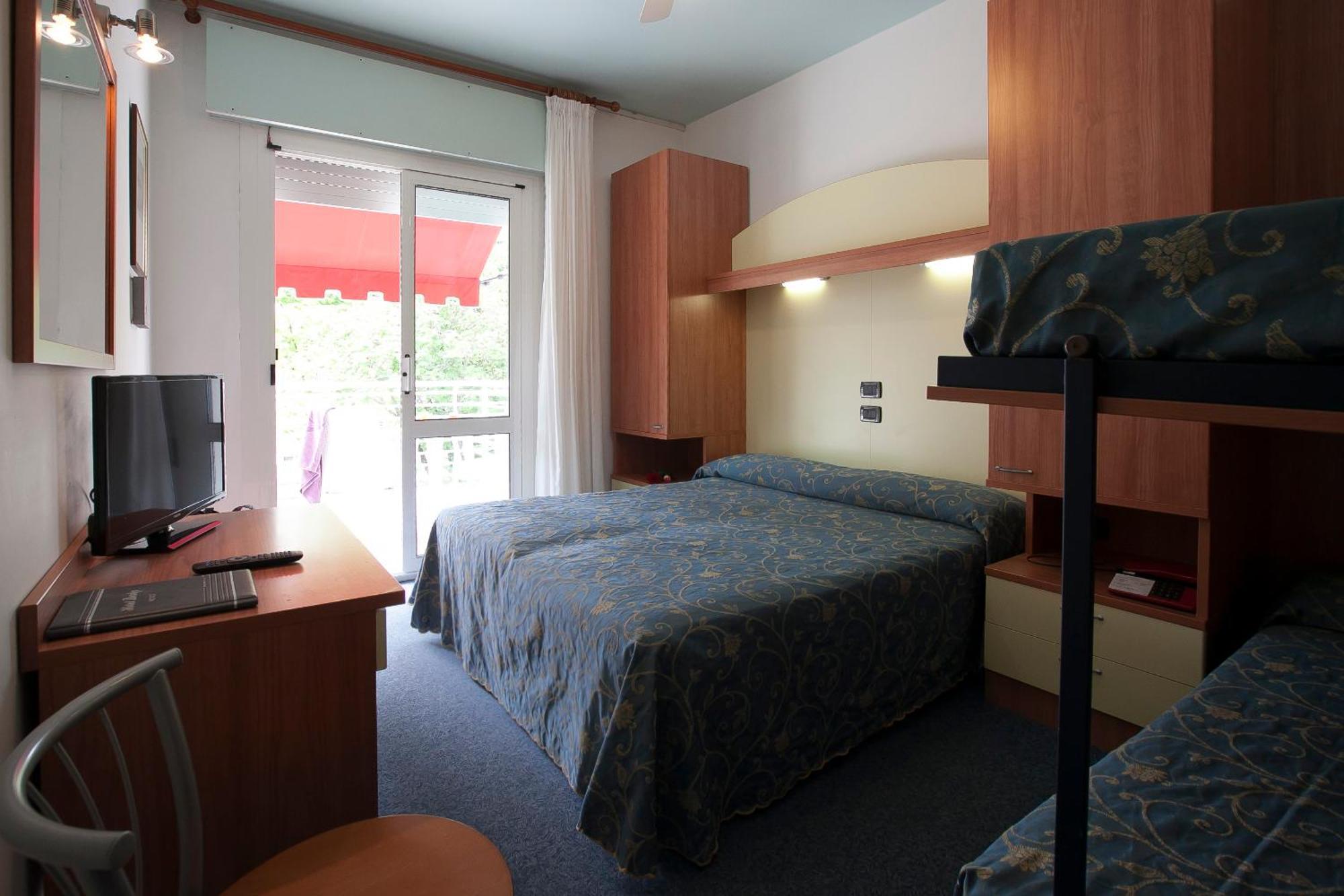 Hotel Derby S Лидо ди Йезоло Екстериор снимка