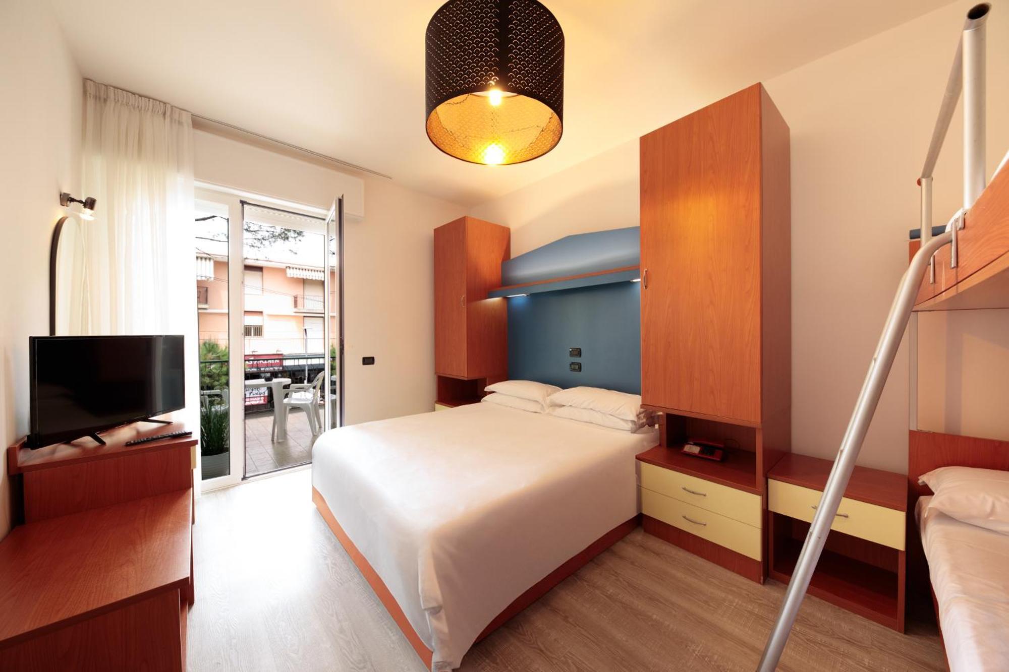 Hotel Derby S Лидо ди Йезоло Екстериор снимка