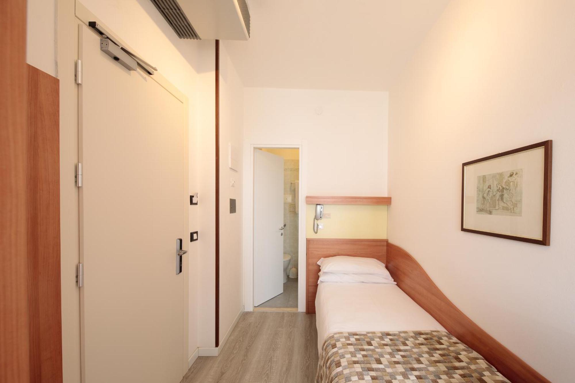 Hotel Derby S Лидо ди Йезоло Екстериор снимка