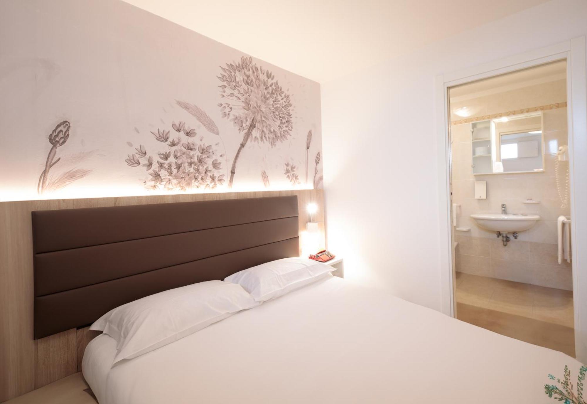 Hotel Derby S Лидо ди Йезоло Екстериор снимка