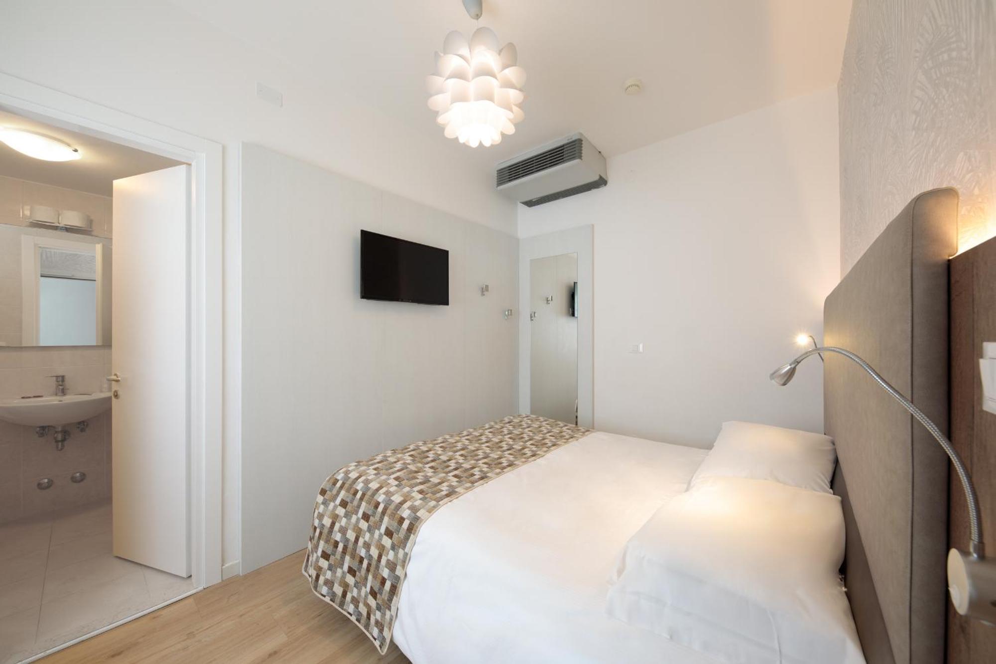 Hotel Derby S Лидо ди Йезоло Екстериор снимка